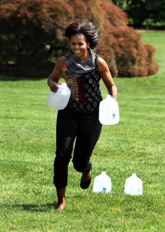 [mo%2520water%2520jugs%255B3%255D.jpg]