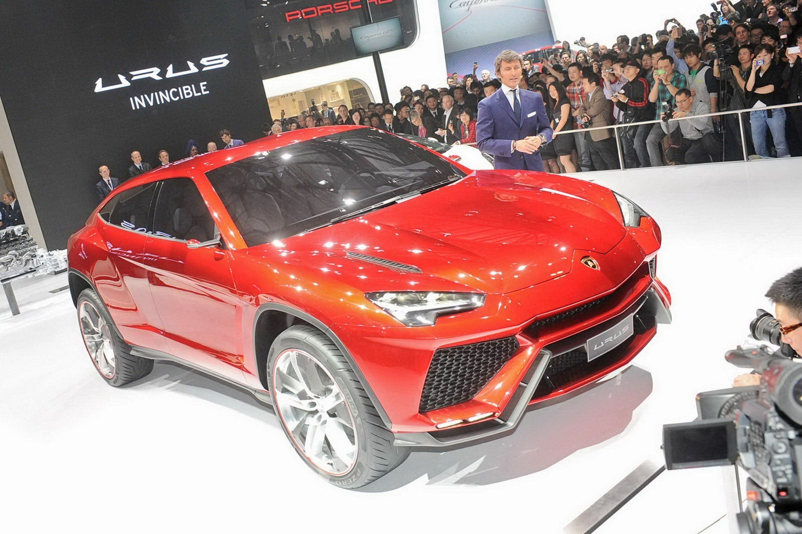 [Lamborghini-Urus-Concept-1%255B2%255D.jpg]