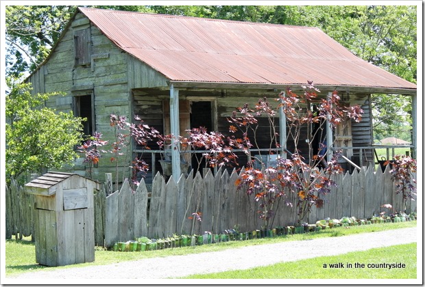 slave cabin @ laura plantation, vacherie, la