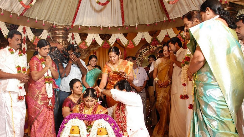 [Karthik%2520Ranjini%2520Marriage2%255B3%255D.jpg]