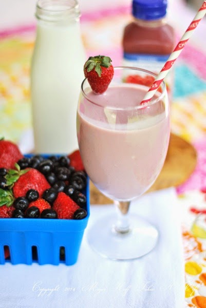 fast Strawberry Blueberry smoothie.jpg Fast Strawberry Blueberry smoothie