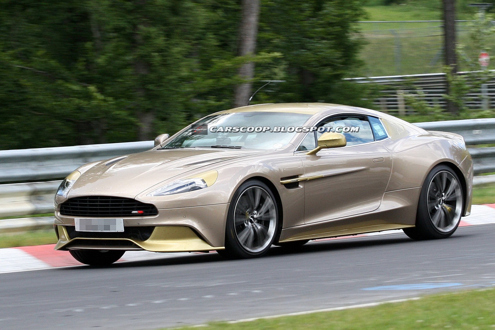 [2013-Aston-Martin-Vanquish-2a%255B3%255D.jpg]
