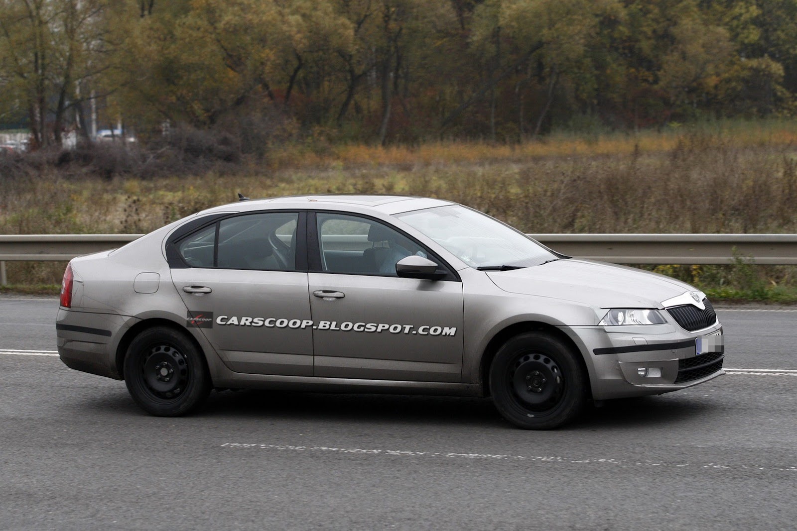 [2013-Skoda-Octavia-III-3%255B3%255D.jpg]
