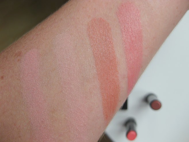 BobbiBrown-pink-lightening-blush Summer-Nude-Peach-sorbet-sheer-lip-swatch BobbiBrown-pink-lightening-blush Summer-Nude-Peach-sorbet-sheer-lip-swatch