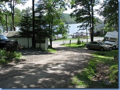 6989 Doe Lake Campground Rizzort - walk to Doe Lake 6989 Doe Lake Campground Rizzort - walk to Doe Lake