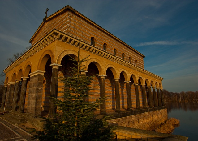 [heilandskirche%2520an%2520silvester%25202011%255B9%255D.jpg]