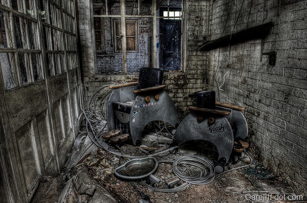 [Hellingly-Asylum-RomanyWG6%255B6%255D.jpg]