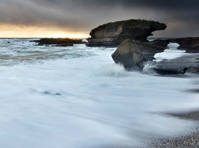 [Punakaiki%2520beach%255B4%255D.jpg]