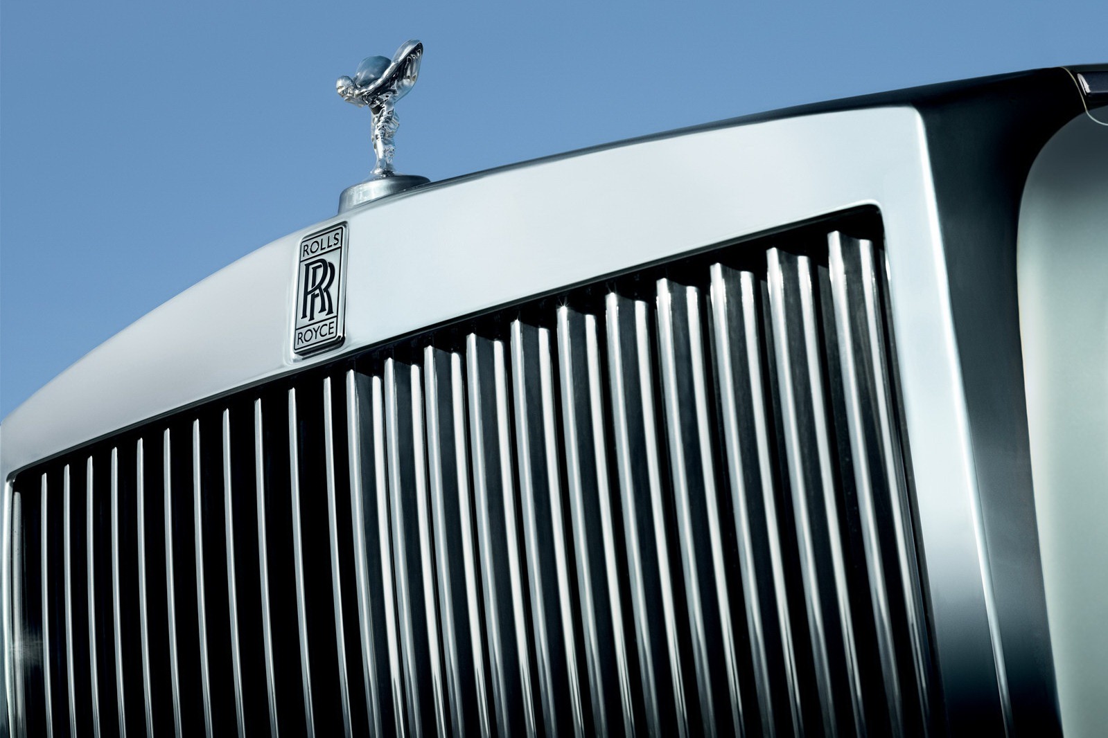 [2013-Rolls-Royce-Phantom-Series-II-7%255B2%255D.jpg]