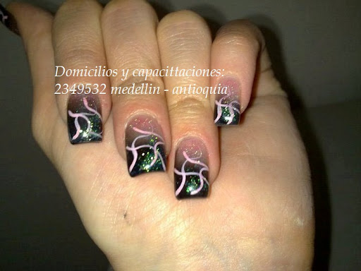 Terra - Diseños de uñas de acrílico para este 2010 - Maquillaje ...