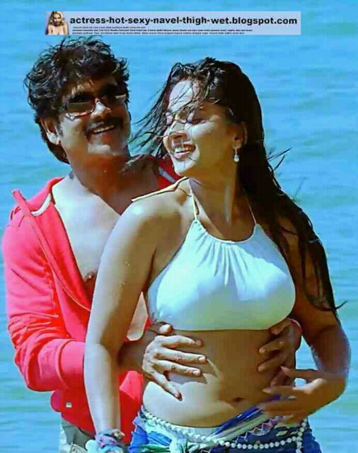 actress hot sexy navel thigh backless wet: anushka wet touch nagarjuna