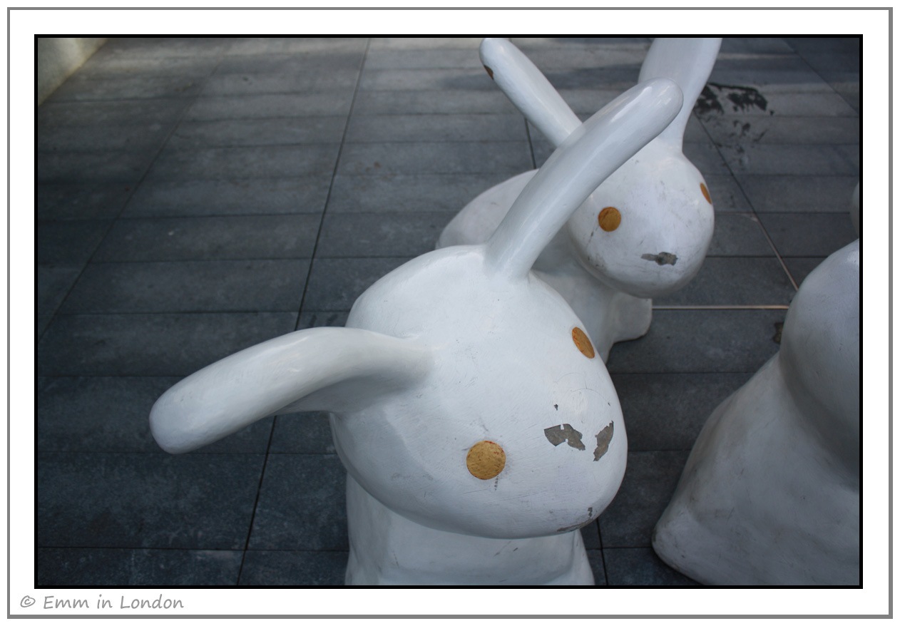 [Paul%2520Cox%2520Spitalfields%2520Spirit%2520%2528bunnies%2529%255B3%255D.jpg]
