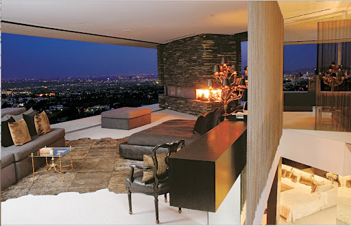 Love, love, love Randolph Duke's Los Angeles pad. Love, love, love Randolph Duke's Los Angeles pad.