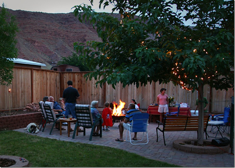 2011 08 13_carol tom firepit web 2011 08 13_carol tom firepit web