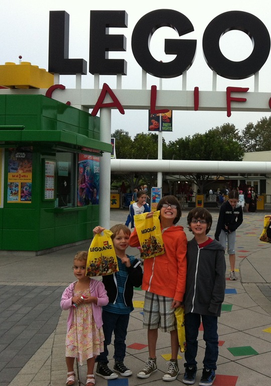[iphone%2520October%25202011%2520262%255B79%255D.jpg]