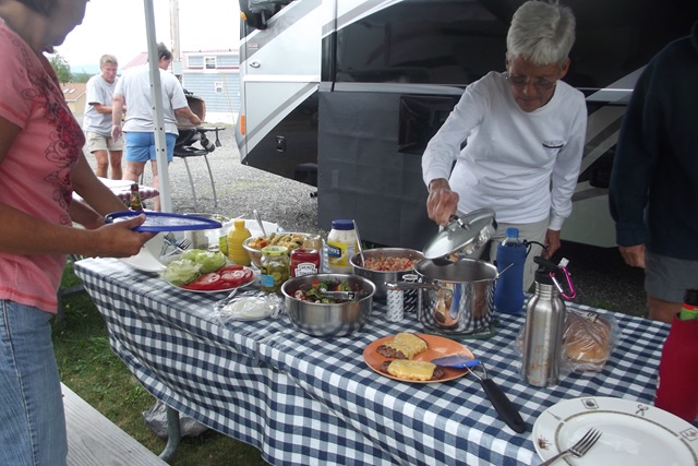 [Nancy%2527s%2520birthday%2520dinner%2520%25282%2529%255B3%255D.jpg]