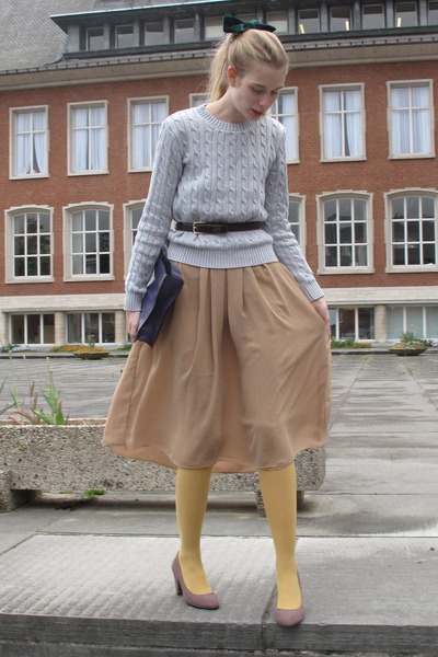 [periwinkle-american-apparel-sweater-mustard-american-apparel-tights-deep-pur_400%255B3%255D.jpg]
