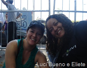 Luci Bueno e amiga Luci Bueno e amiga