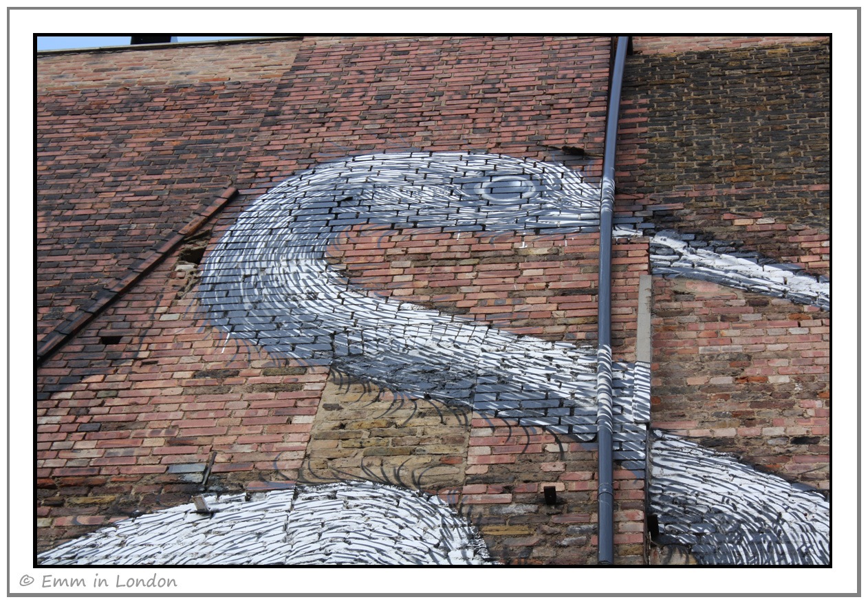 [Roa%2527s%2520Crane%2520%2528detail%2529%255B3%255D.jpg]