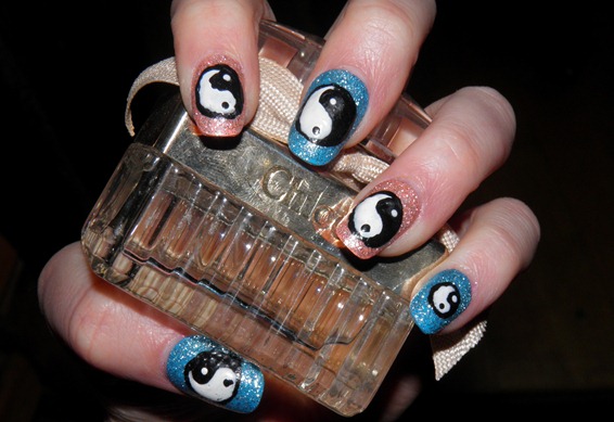 YIN YAN NAILS