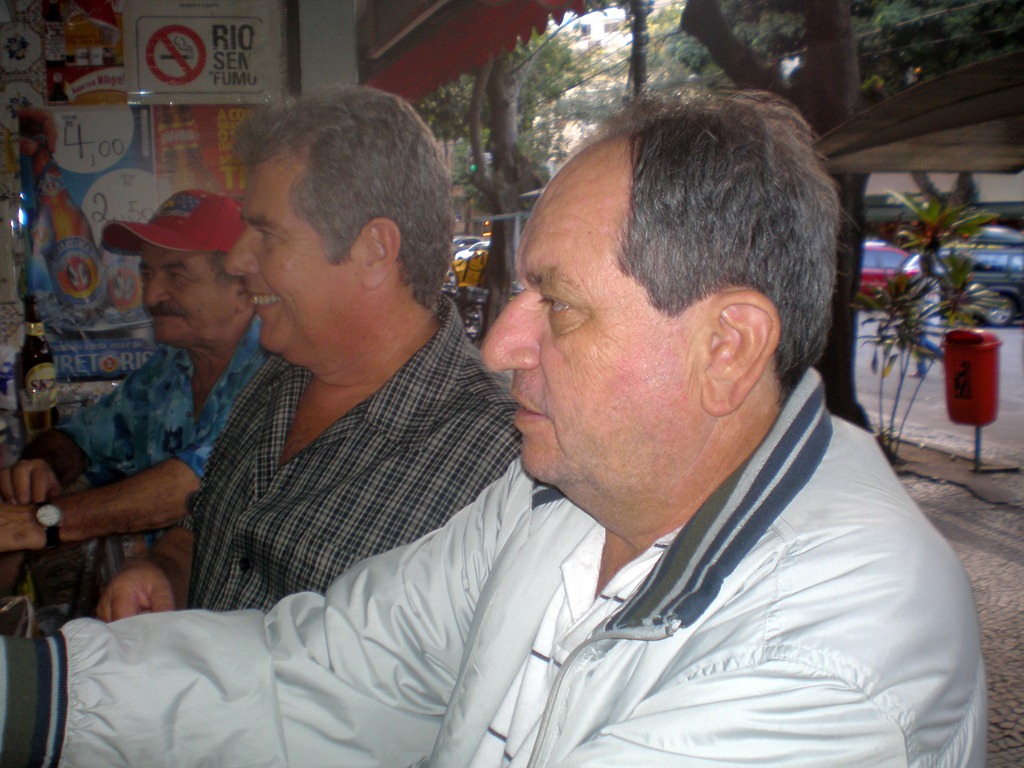 [Marreta%2520Agostinho%2520e%2520Louren%25C3%25A7o%255B4%255D.jpg]