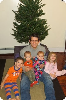 Decorating the Christmas Tree Decorating the Christmas Tree