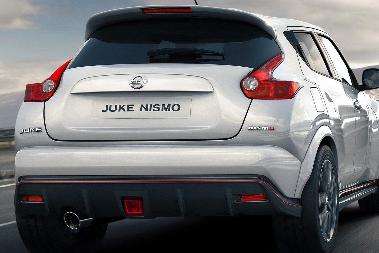 [2013-Nissan-Juke-NISMO-16%255B2%255D.jpg]