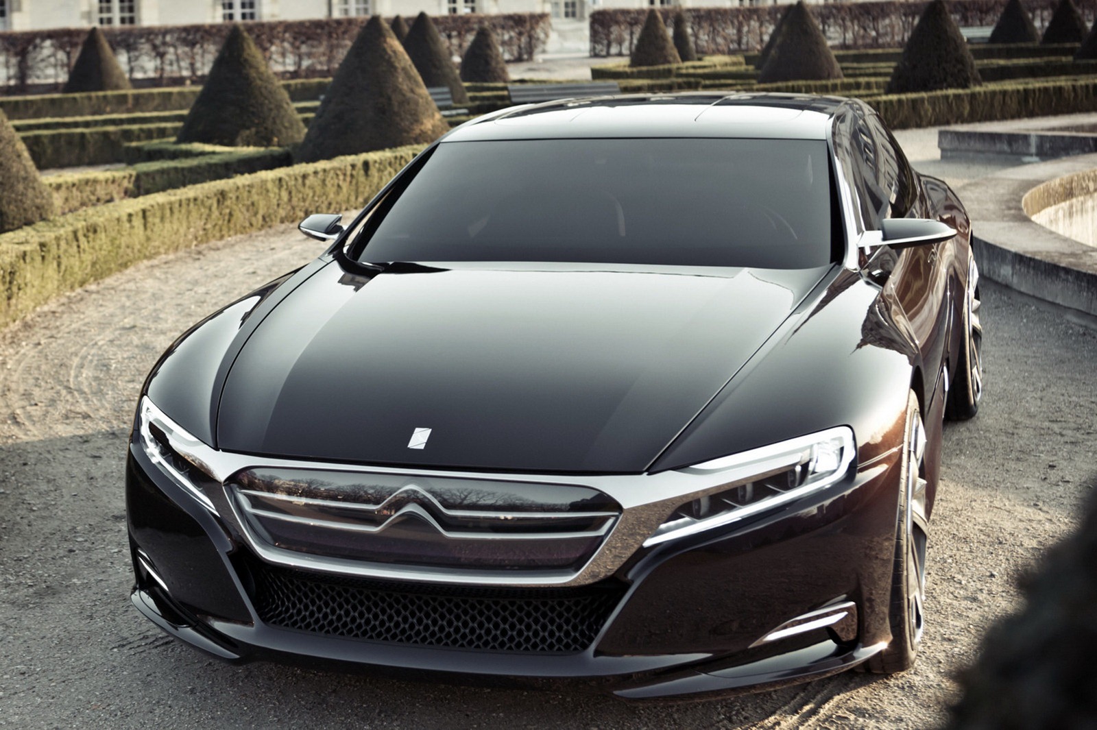 [Citroen-DS9-03%255B2%255D.jpg]