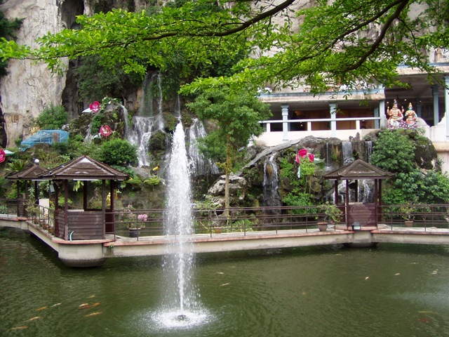 [P10100302.jpg]