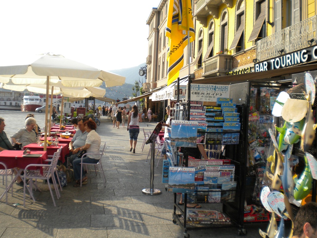 [DSCN1043%255B4%255D.jpg&description=Orange Bread and Lake Como')]