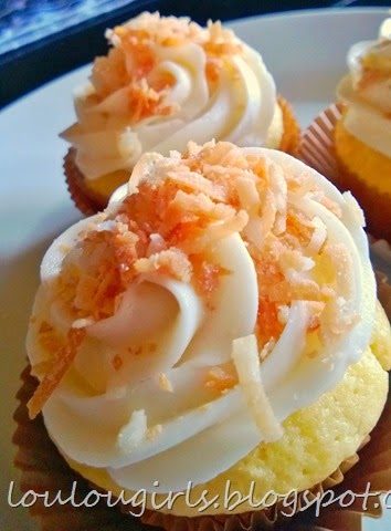 [deluxe%2520coconut%2520cupcakes%255B8%255D.jpg]