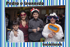 Álbum de fotos de Pedro e Leonardo - 10.12.11 da Social Click Fotografia Digital, do Rio de Janeiro, RJ, que faz fotos divertidas, fotos malucas, fotos com fantasias, fotos na hora, fotografia maluca, fotografia divertida com molduras personalizadas. Album (digital) de fotos de Pedro e Leonardo - 10.12.11 da Social Click Fotografia Digital, do Rio de Janeiro, RJ, que faz fotos divertidas, fotos malucas, fotos com fantasias, fotos na hora, fotografia maluca, fotografia divertida com molduras personalizadas.