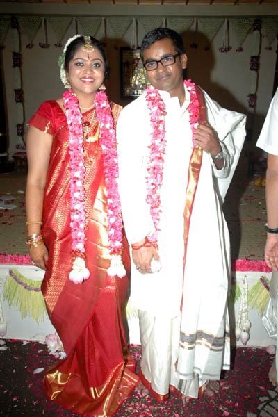 [selva%2520raghavan%2520gitanjali%2520wedding8%255B3%255D.jpg]