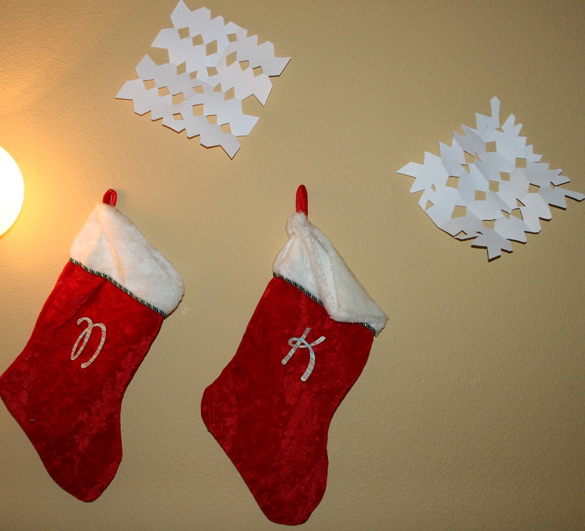 [2011-12-19%2520Snowflakes%2520%25282%2529%255B6%255D.jpg]