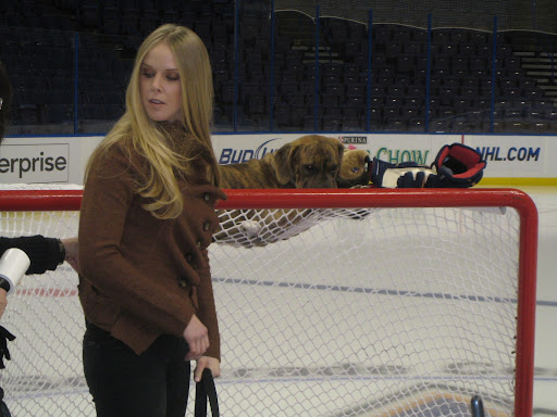Kelly and Rosey get ready for their close ups.