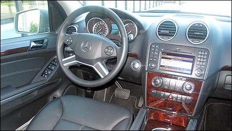 [Mercedes-Benz-GL350-2011_i04%255B2%255D.jpg]