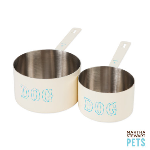 Who else but Martha would think of attractive dog-food scoops? The prize includes the one-cup size. Who else but Martha would think of attractive dog-food scoops? The prize includes the one-cup size.