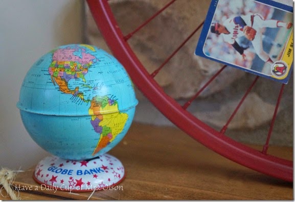 Mini Globe Bank DSC02346