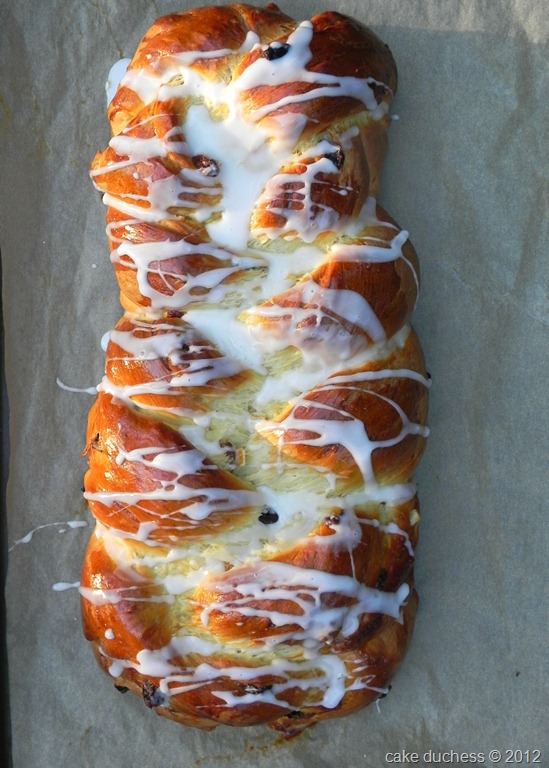 [mrs-kostyra%2527s-christmas-stollen-twelve-loaves-december-8%255B6%255D.jpg]