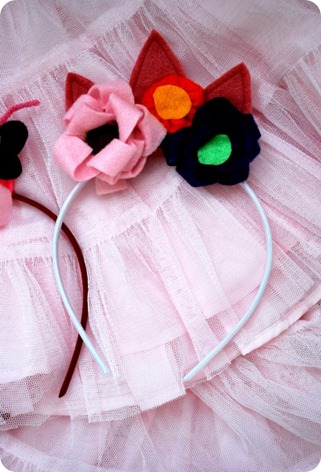 EmbellishedFeltCrown21a