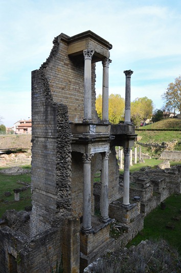 [Volterra%2520ruins4%255B4%255D.jpg]