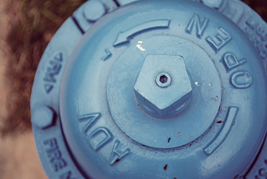 [fire-hydrant-blue-cover%255B3%255D.jpg]