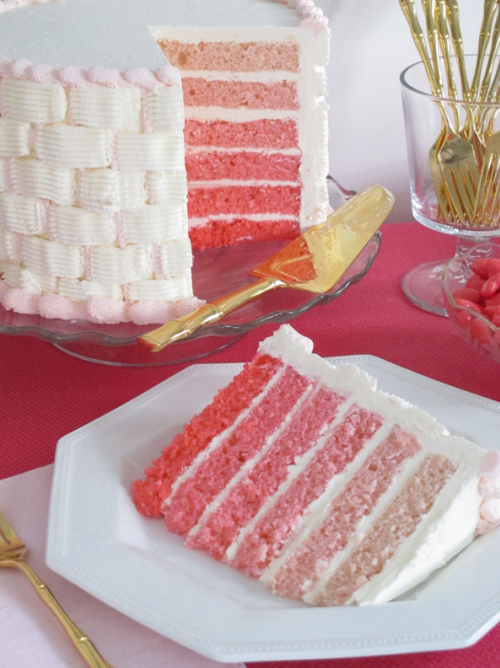 [pink_ombre_cake4.png]