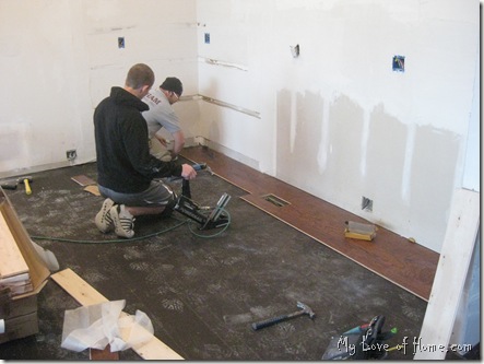 Laying hardwood floor