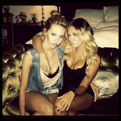 [sexy%2520paulina%2520gretzky%2520twitter%25201%255B2%255D.jpg]