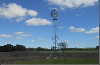 Dale & Pat's windmill