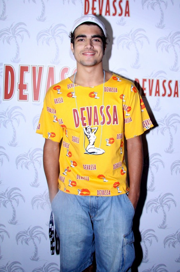 Caio Castro