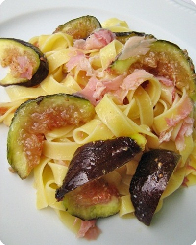 Tagliatelle-prosciutto-e-fichi-La-cucina Tagliatelle-prosciutto-e-fichi-La-cucina