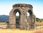 Arco de C&aacute;parra (Caceres)