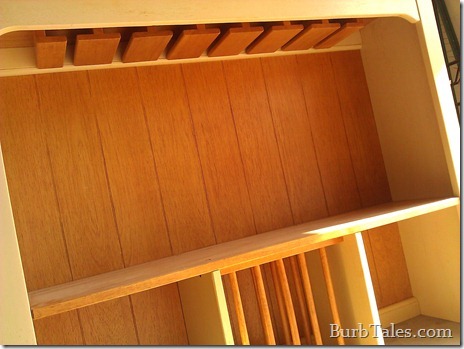 Buffet hutch before refinishing Buffet hutch before refinishing